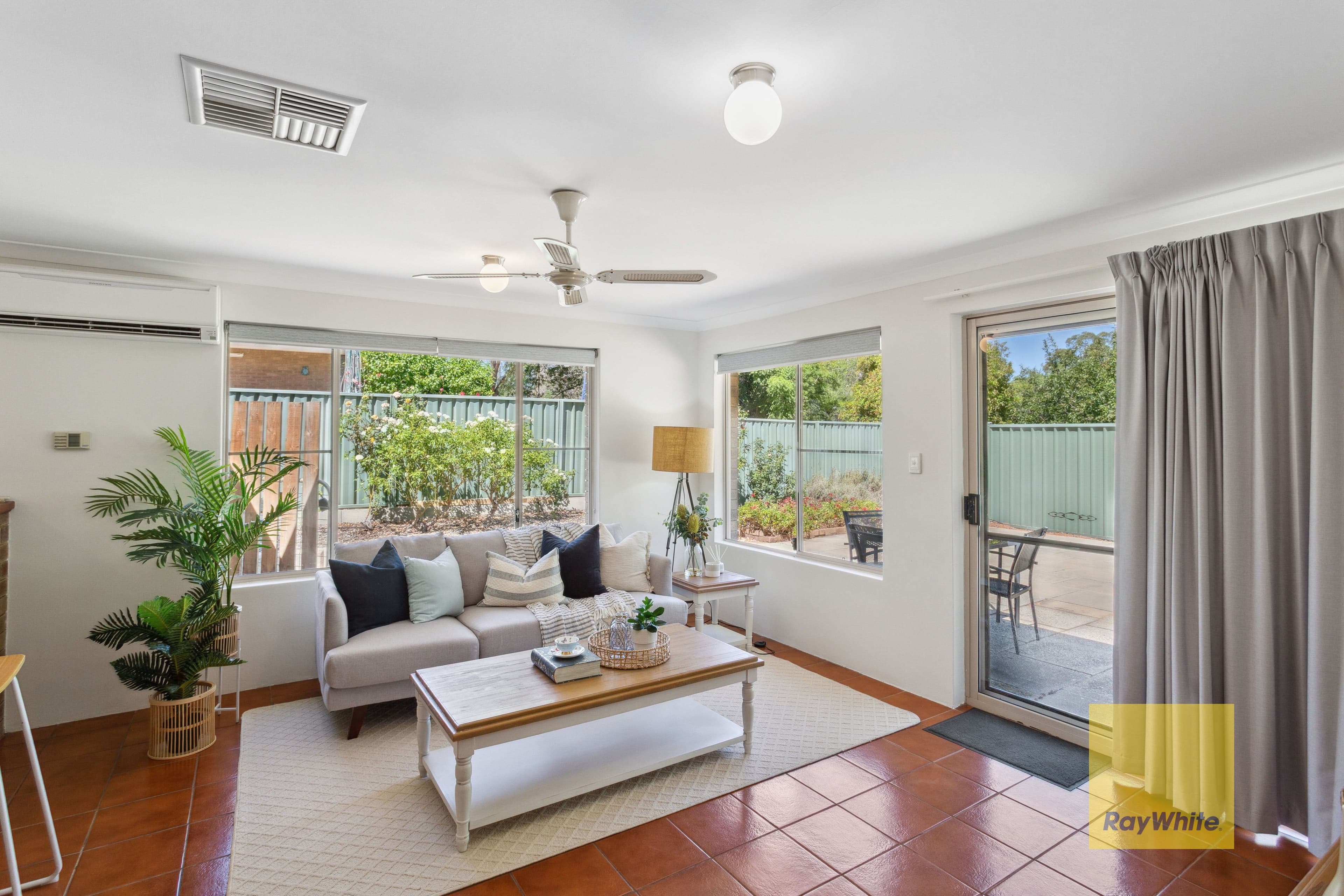 700B Coolgardie Street, Mundaring WA 6073, Mundaring - Thumbnail 4