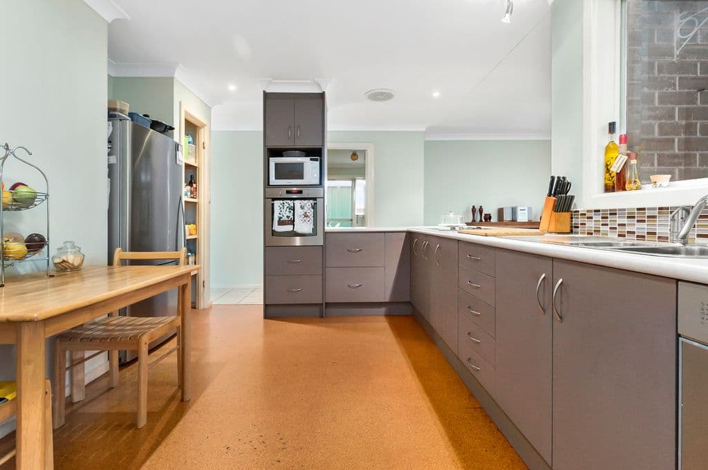 6 Junction Road, Moorebank NSW 2170, Moorebank - Thumbnail 4
