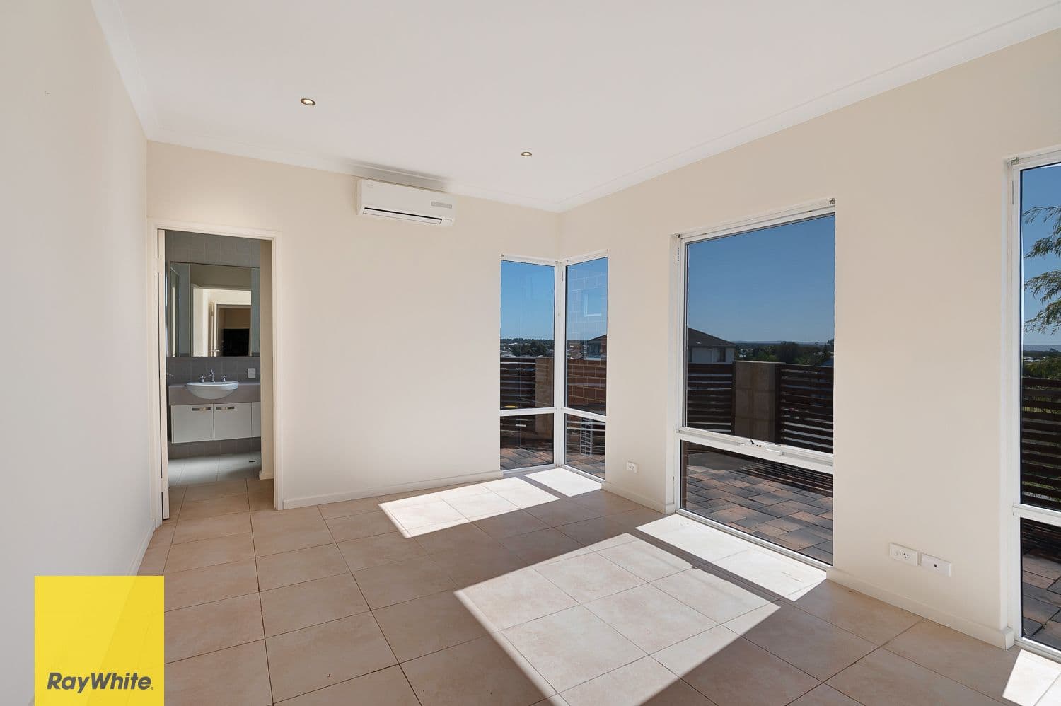 23 Donath View, Landsdale WA 6065, Landsdale - Thumbnail 8