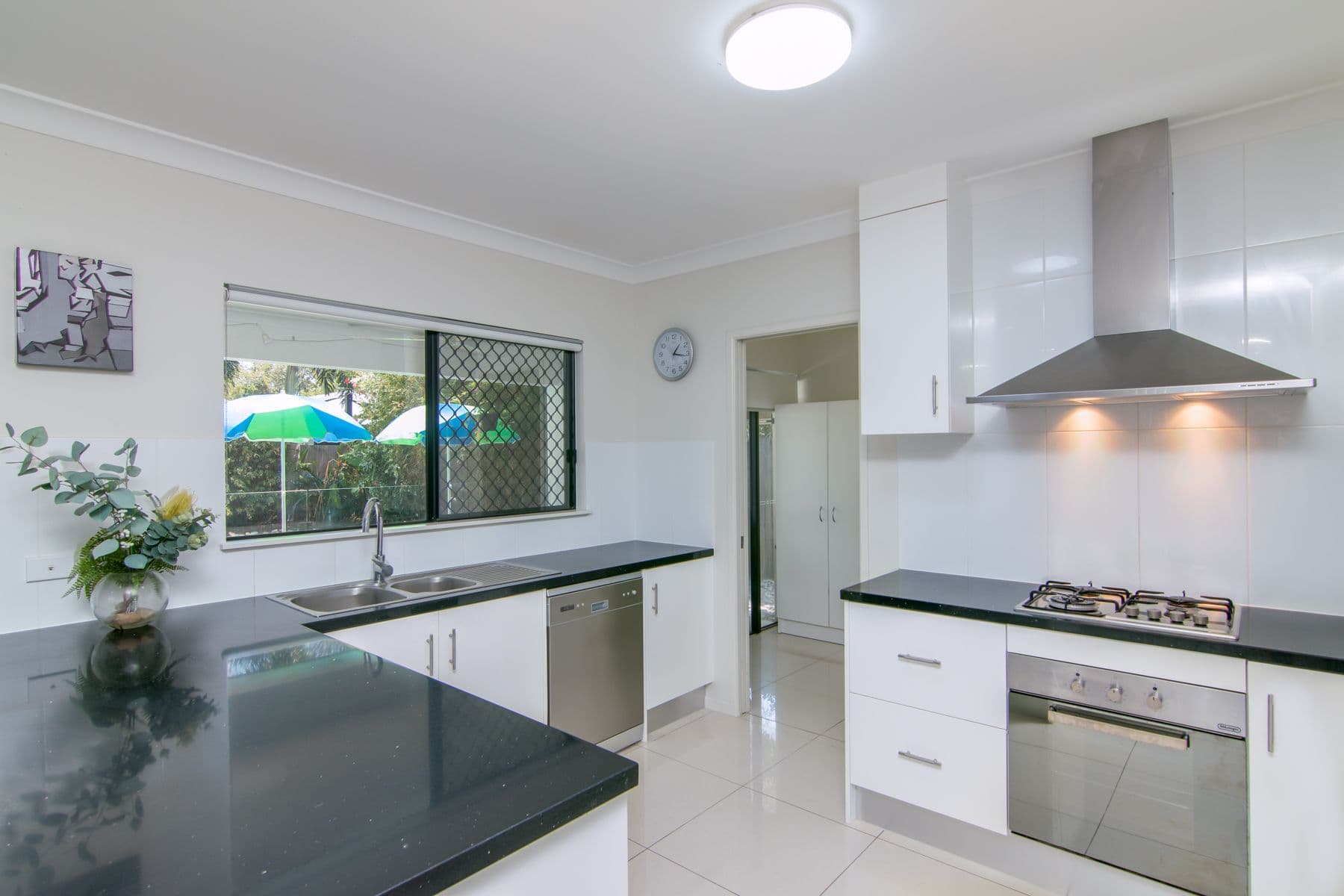 6 Eclipse Street, Trinity Beach QLD 4879, Trinity Beach - Thumbnail 3