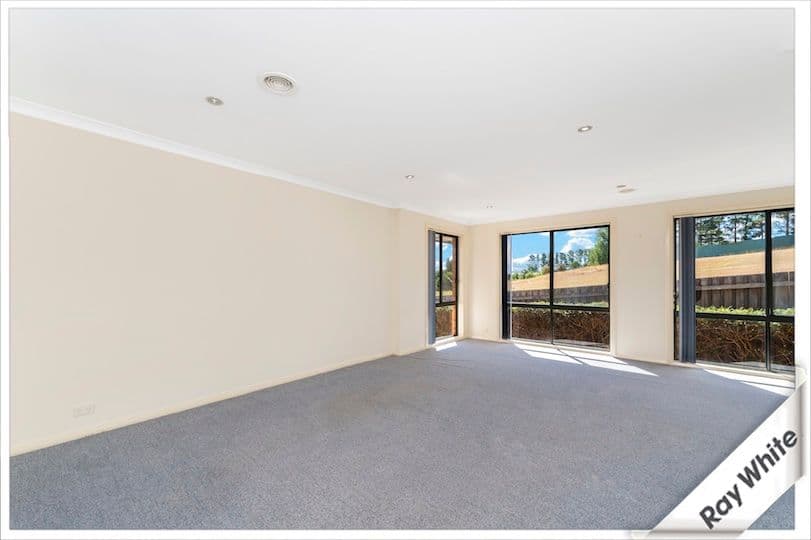 26 Blundell Street, Queanbeyan NSW 2620, Queanbeyan - Thumbnail 2