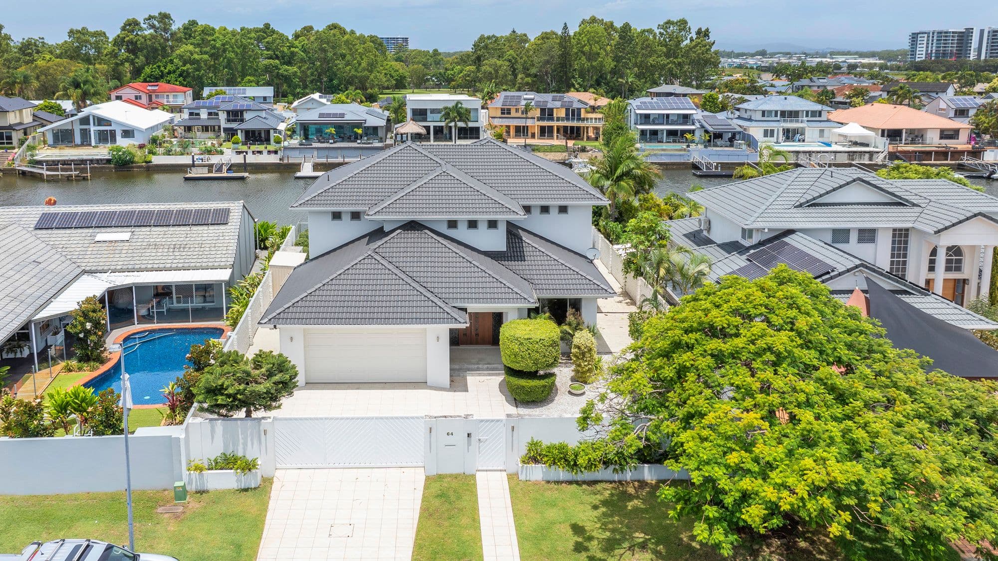 64 Sundance Way, Runaway Bay QLD 4216, Runaway Bay - Thumbnail 4