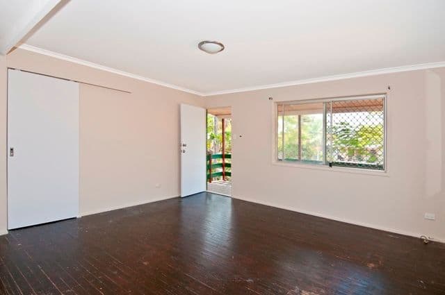 16 Bloodwood Street, CRESTMEAD QLD 4132, Crestmead - Thumbnail 4