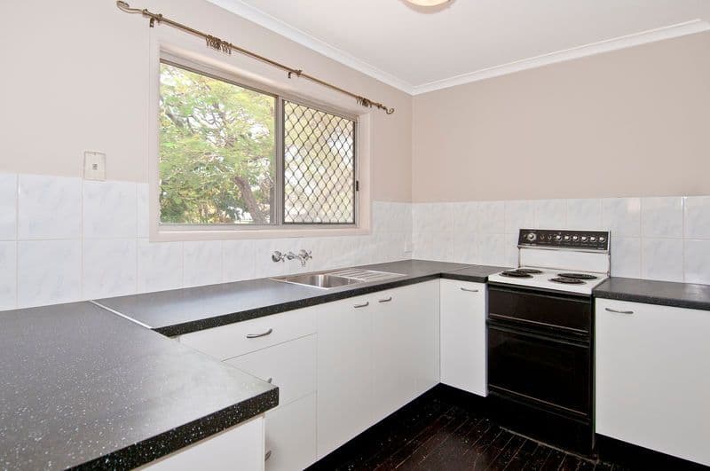 16 Bloodwood Street, CRESTMEAD QLD 4132, Crestmead - Thumbnail 6
