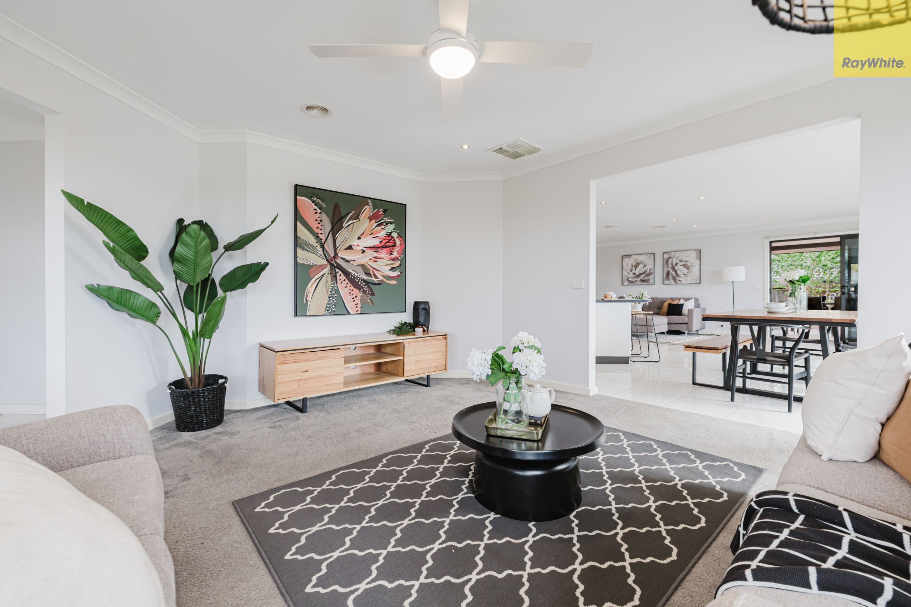 2 Currington Crescent, Darley VIC 3340, Darley - Thumbnail 5