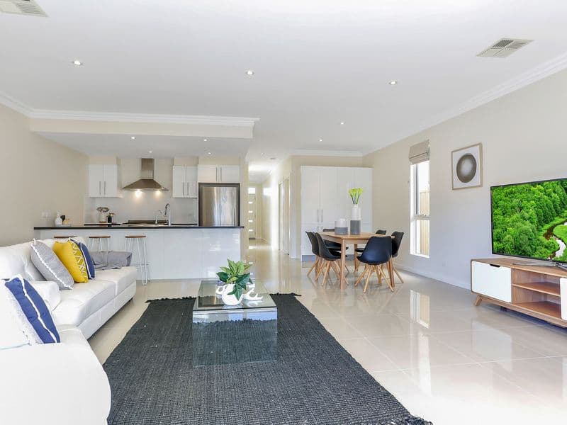 5B Markwick Crescent, Campbelltown SA 5074, Campbelltown - Thumbnail 2