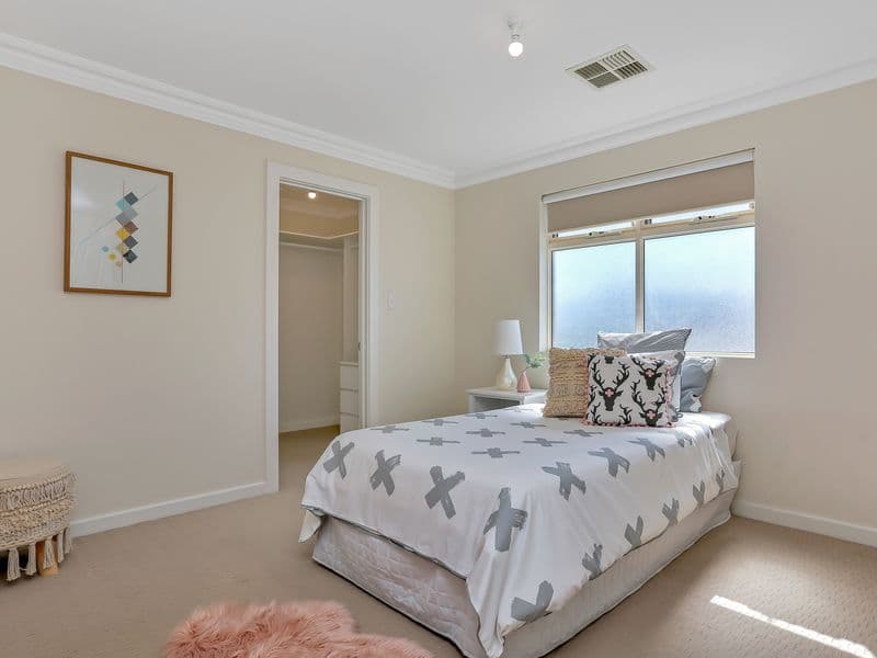 5B Markwick Crescent, Campbelltown SA 5074, Campbelltown - Thumbnail 6