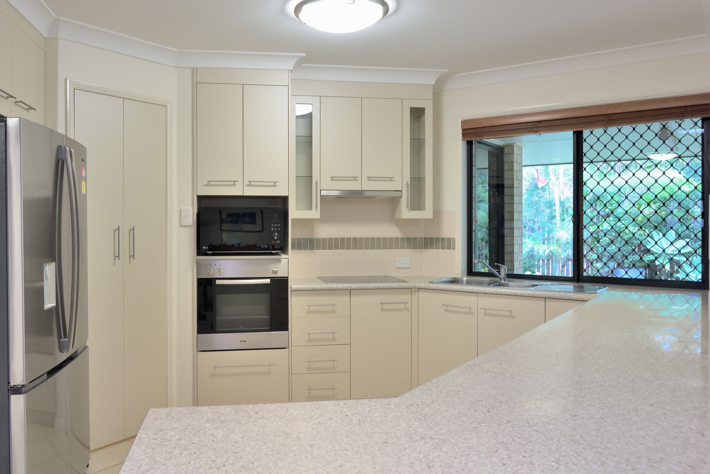 26 Dean Street, Glen Eden QLD 4680, Glen Eden - Thumbnail 2