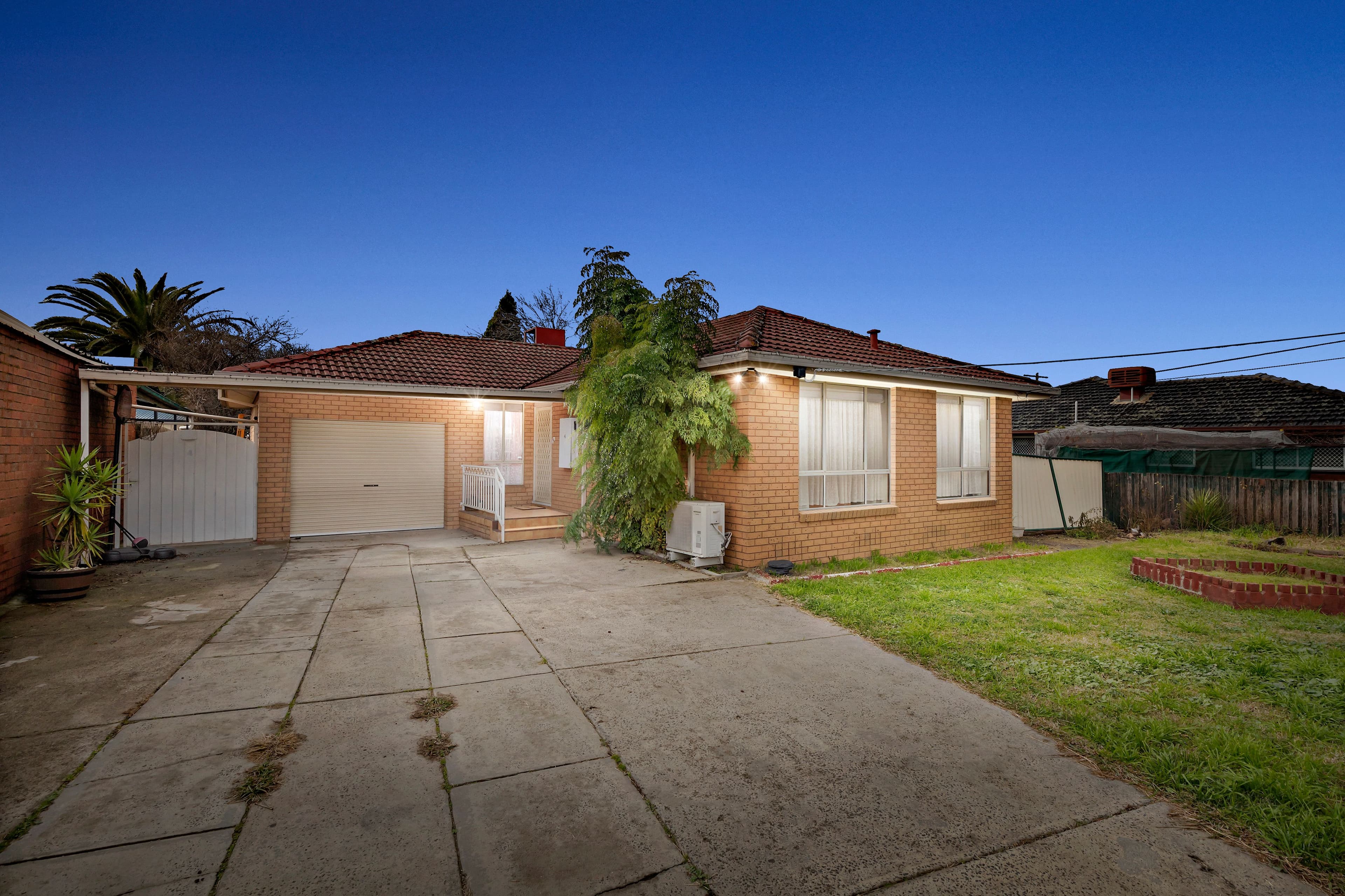 4 Stonehaven Drive, Thomastown VIC 3074, Thomastown - Image 1