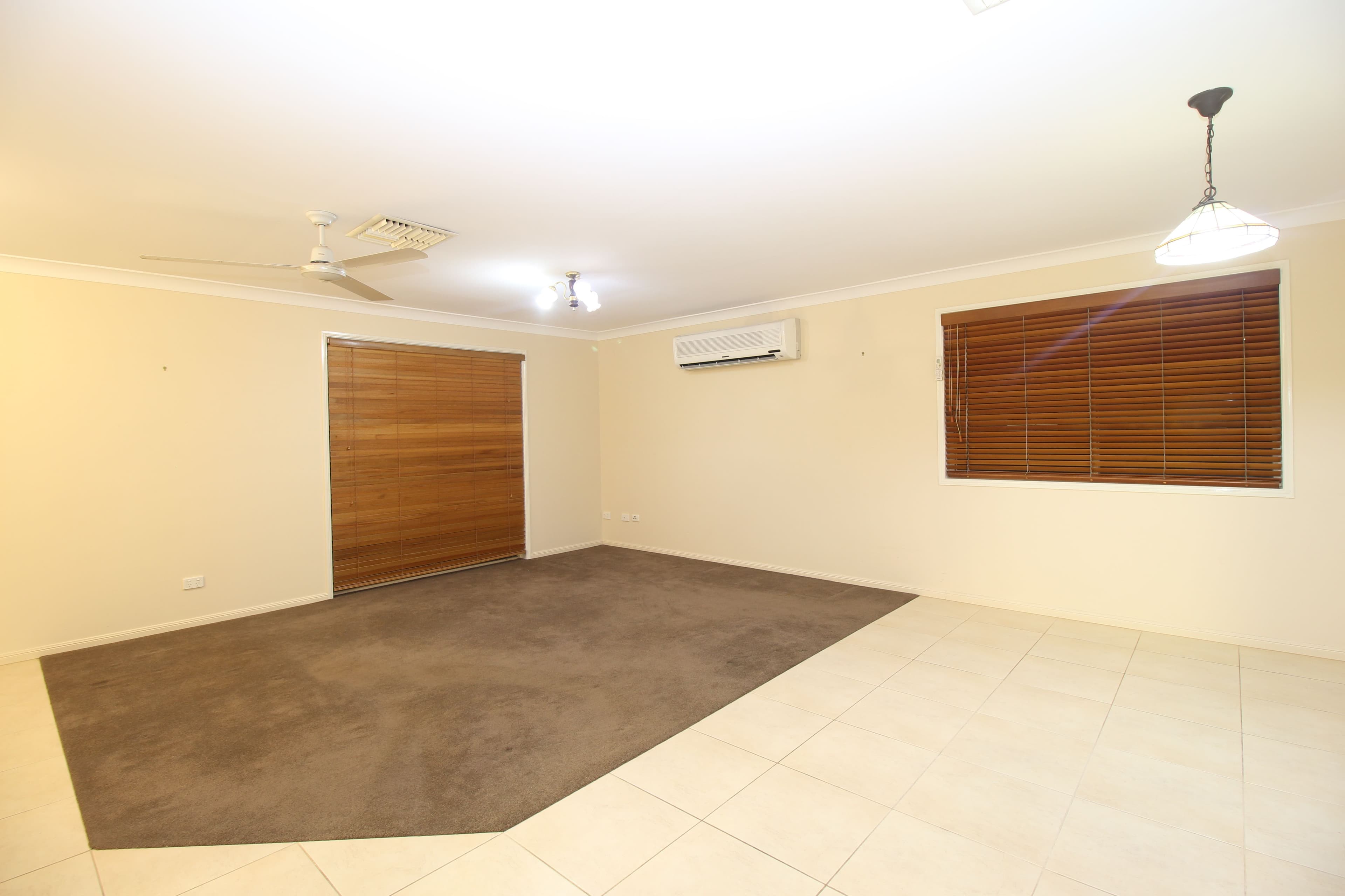 10 Crinum Crescent, Emerald QLD 4720, Emerald - Thumbnail 8