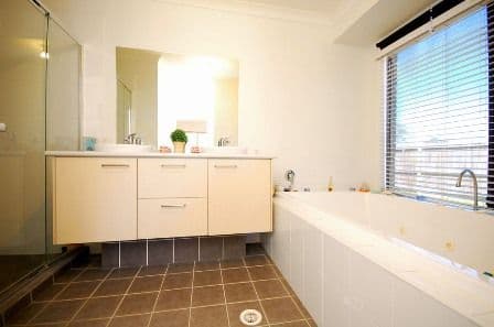 4 Tea Tree Court, TINGALPA QLD 4173, Tingalpa - Thumbnail 3