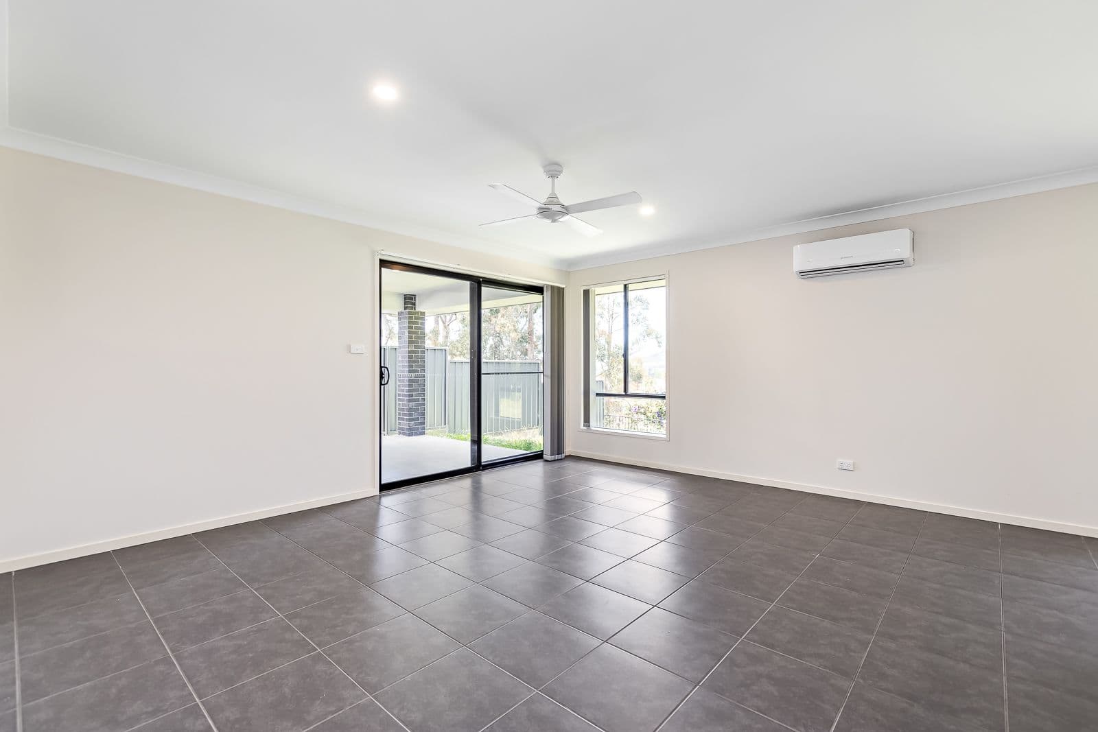28 Transfield Avenue, Edgeworth - Thumbnail 4