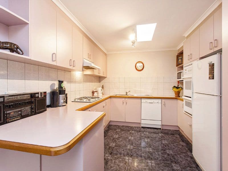 4 Oploo Court, DINGLEY VILLAGE VIC 3172, Dingley Village - Thumbnail 5