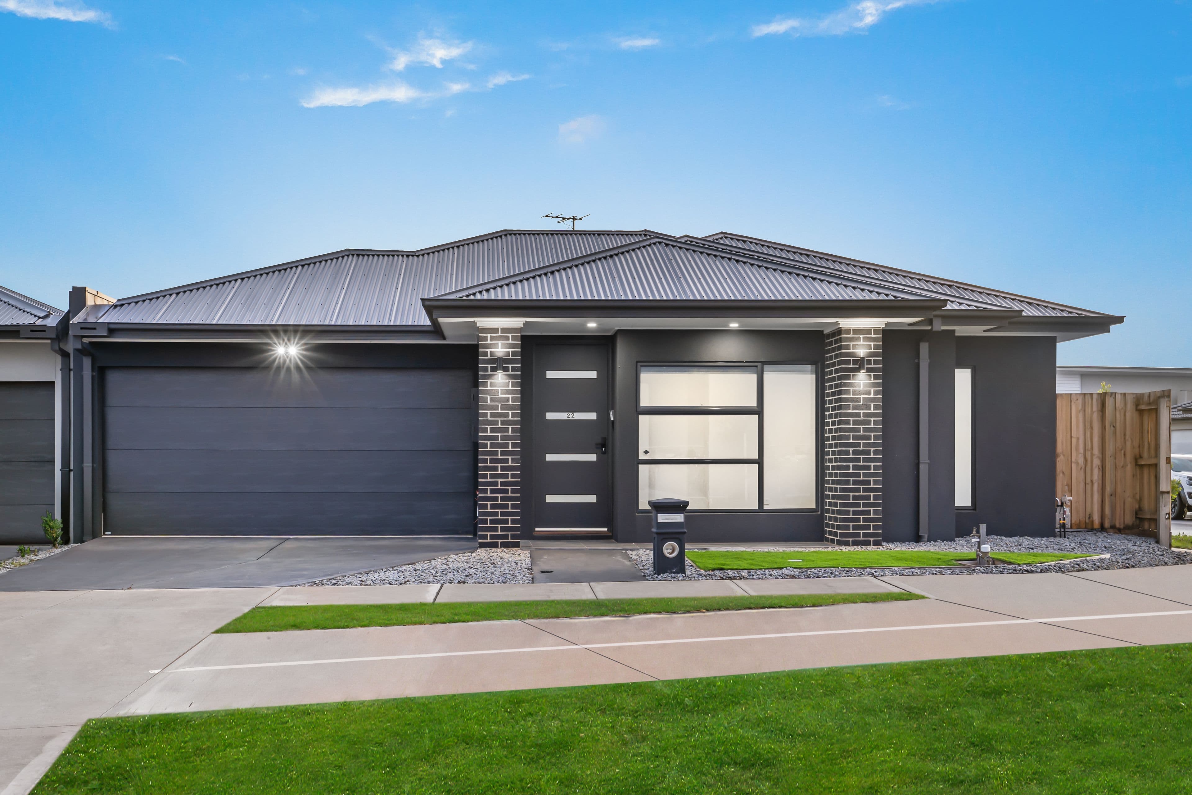22 Normanby Boulevard, DEANSIDE VIC 3336, Deanside - Image 1