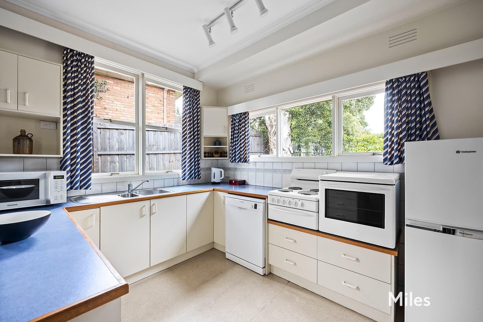 33 Millicent Street, Rosanna, Rosanna - Thumbnail 7