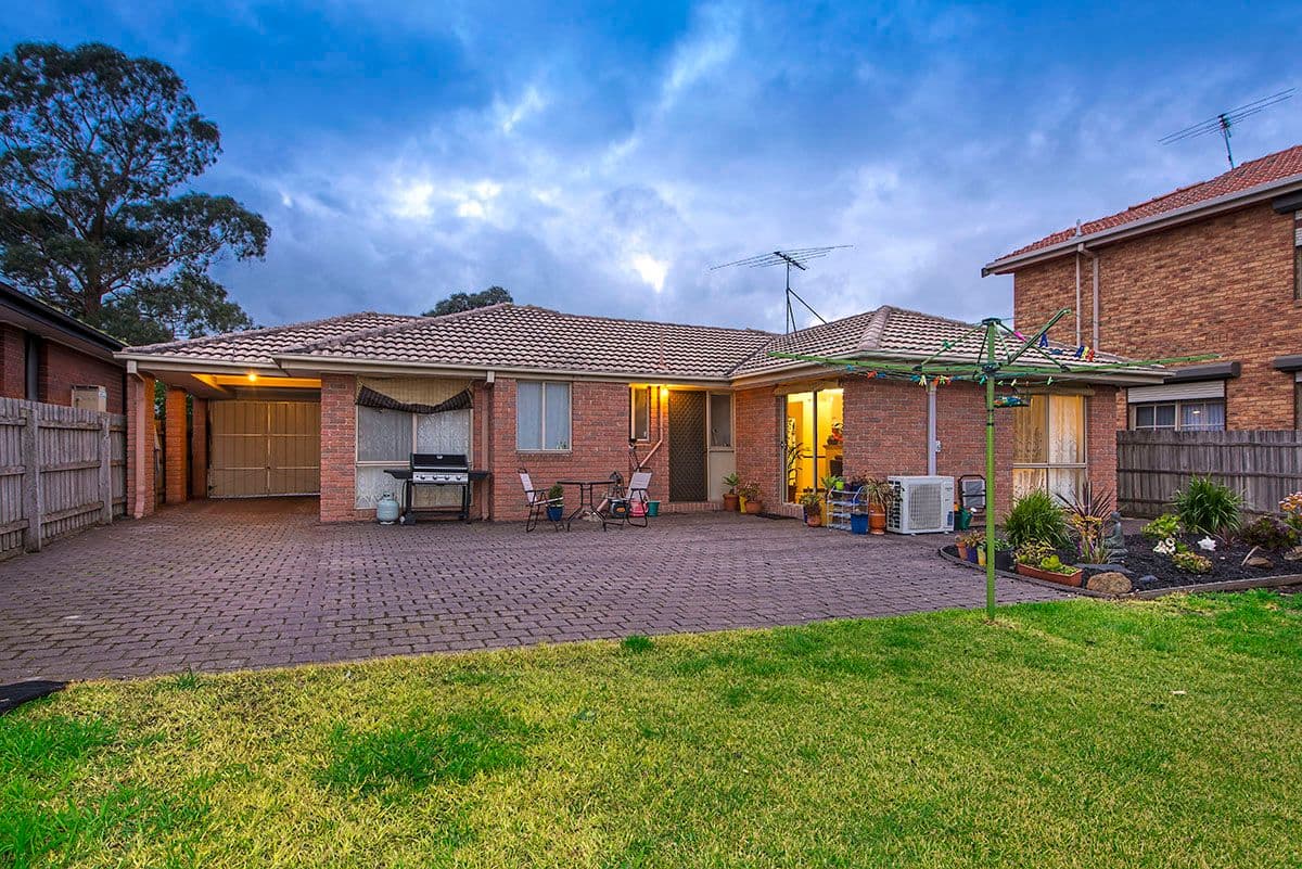 23 Patterson Street, MILL PARK VIC 3082, Mill Park - Thumbnail 8