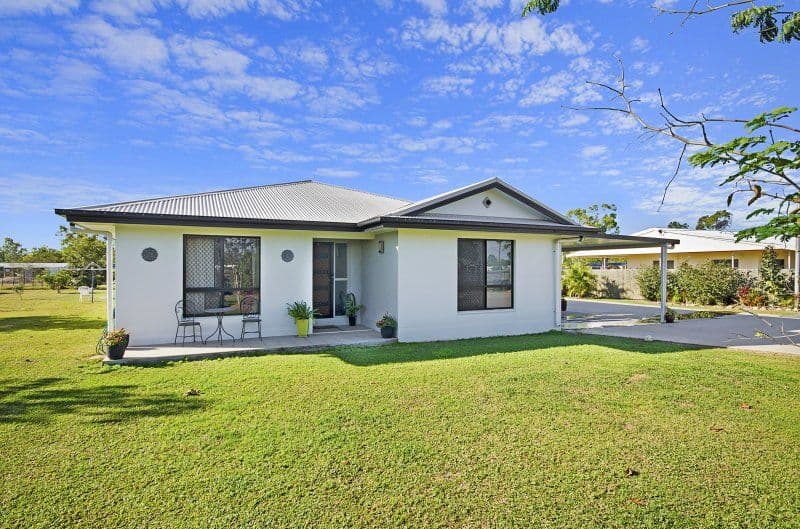 20 Blackview Avenue, BLACK RIVER QLD 4818, Black River - Image 1