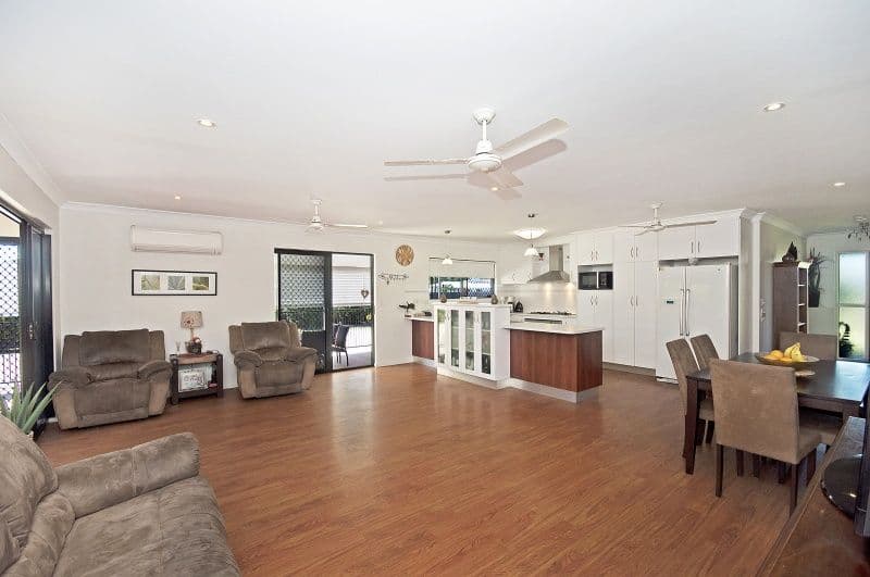20 Blackview Avenue, BLACK RIVER QLD 4818, Black River - Thumbnail 4