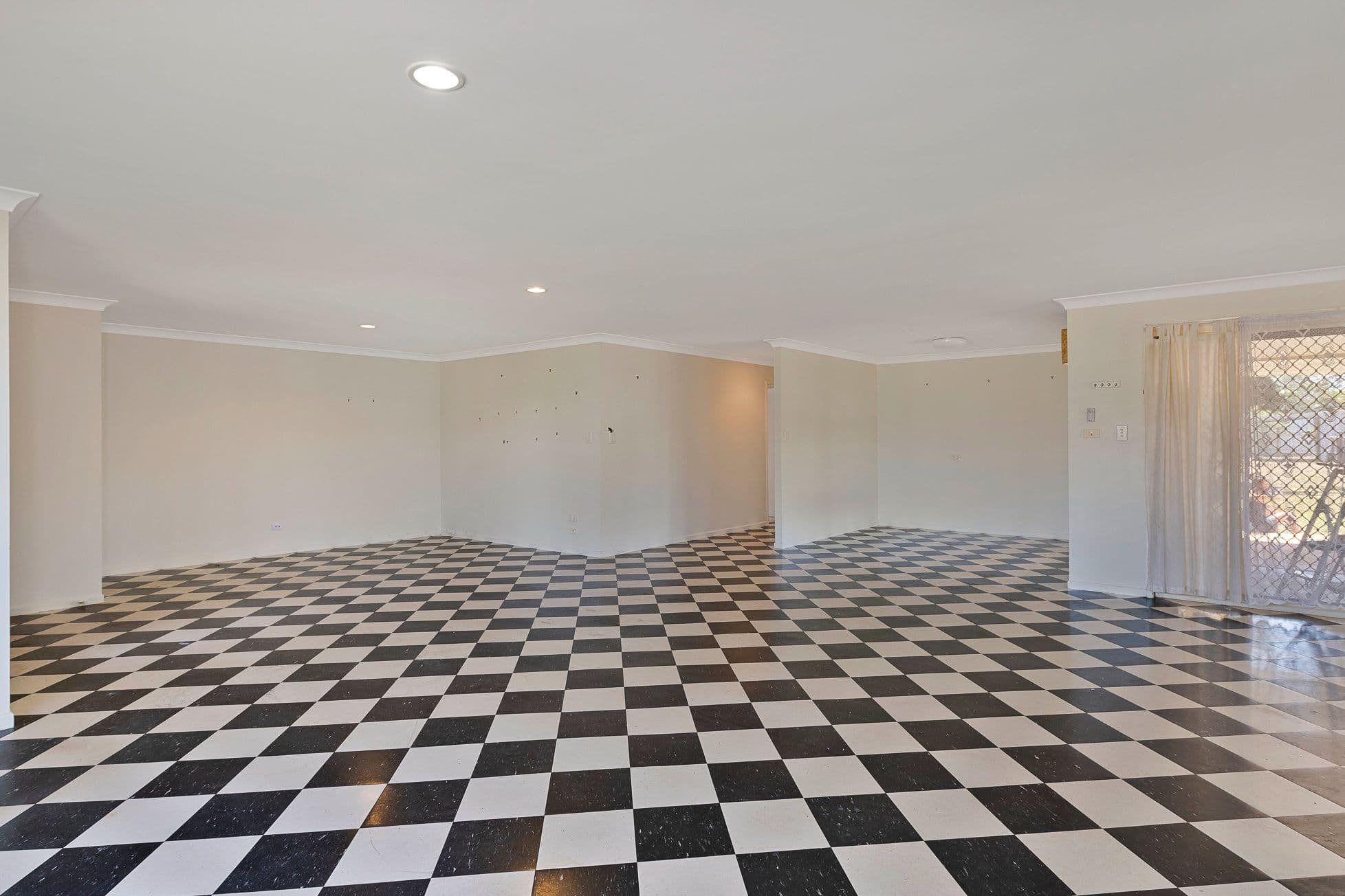 6 Peggs Road, Oakwood QLD 4670, Oakwood - Thumbnail 8