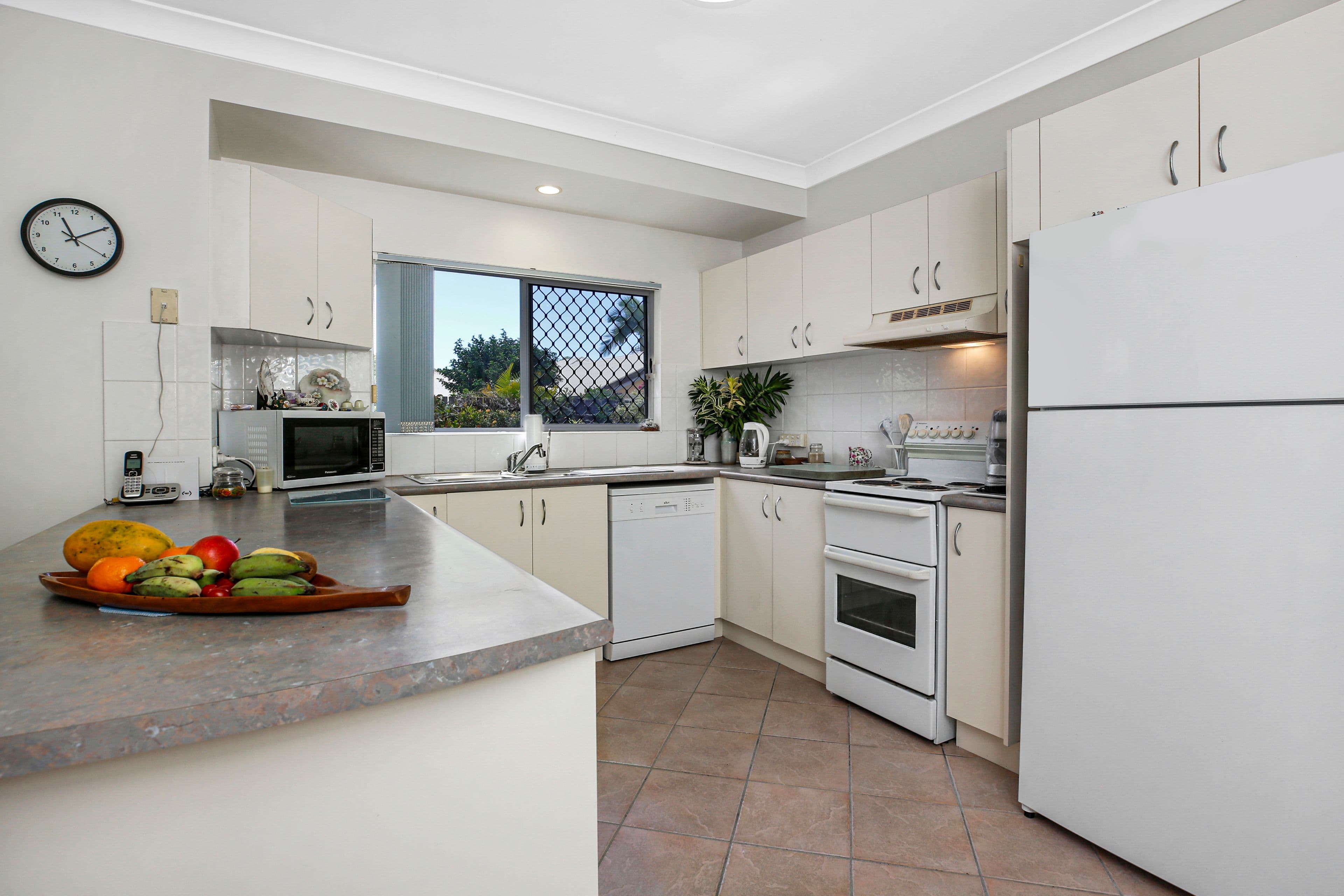 1 Doonie Way, Pakenham VIC 3810, Pakenham - Thumbnail 8