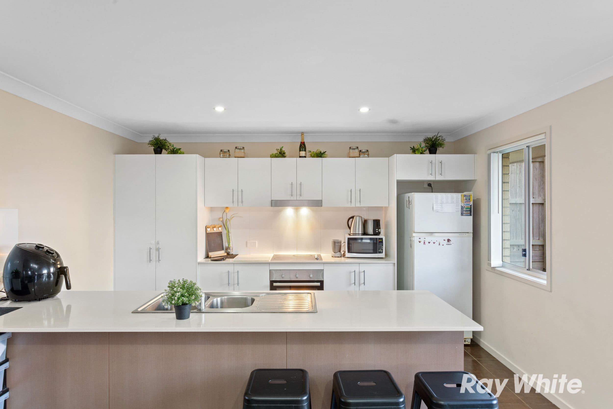 5 Summerview Avenue, Yarrabilba QLD 4207, Yarrabilba - Thumbnail 5
