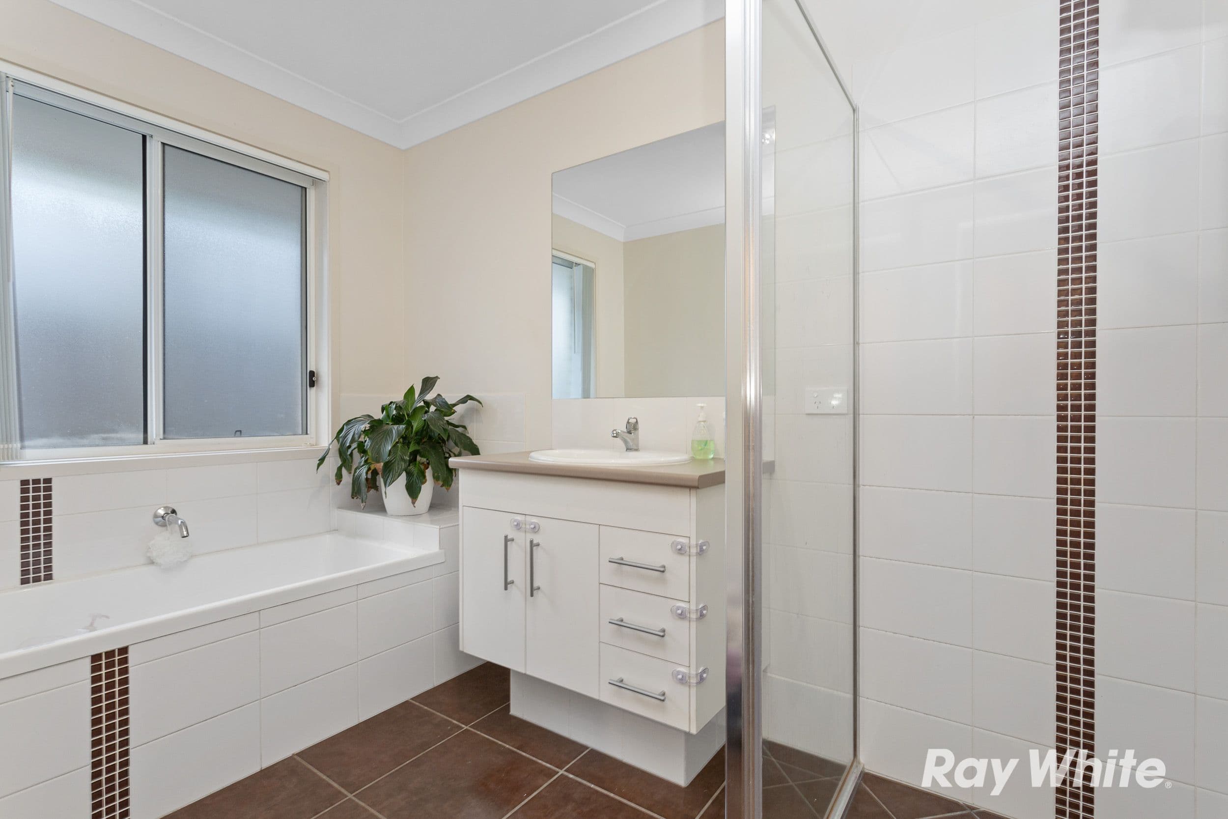 5 Summerview Avenue, Yarrabilba QLD 4207, Yarrabilba - Thumbnail 8