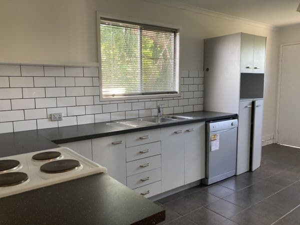 34 Union Street, Deception Bay QLD 4508, Deception Bay - Thumbnail 2