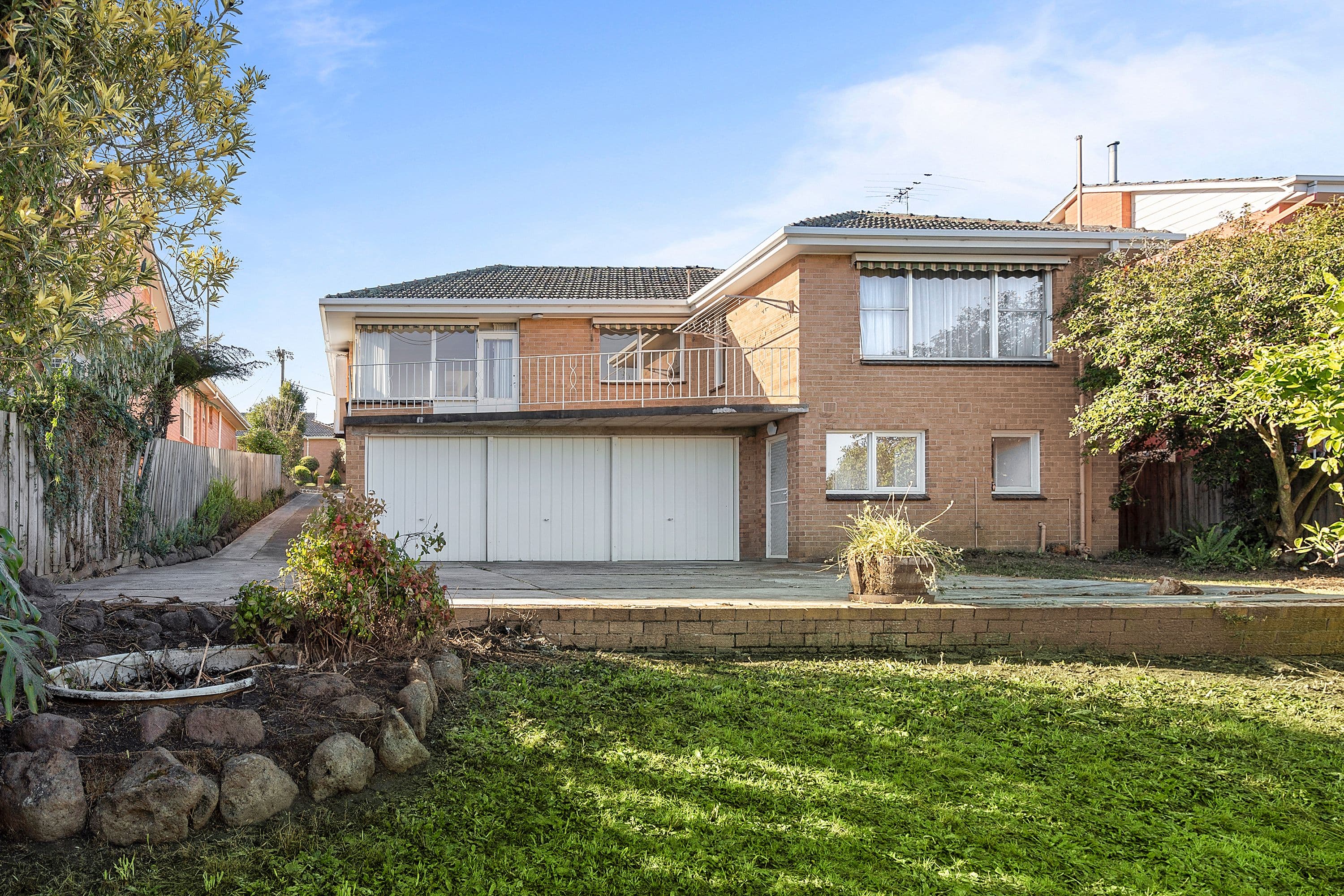 76 Viewhill Road, Balwyn North VIC 3104, Balwyn North - Thumbnail 2