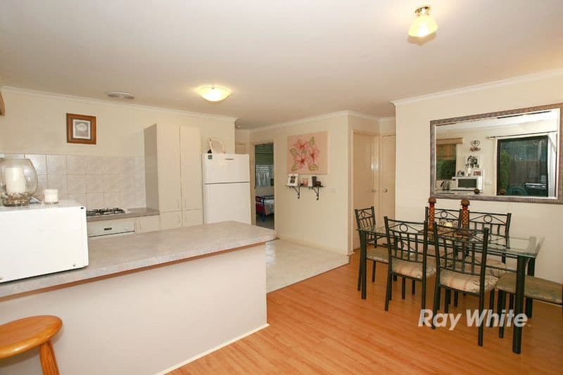 26 Bates Street, CRANBOURNE VIC 3977, Cranbourne West - Thumbnail 6