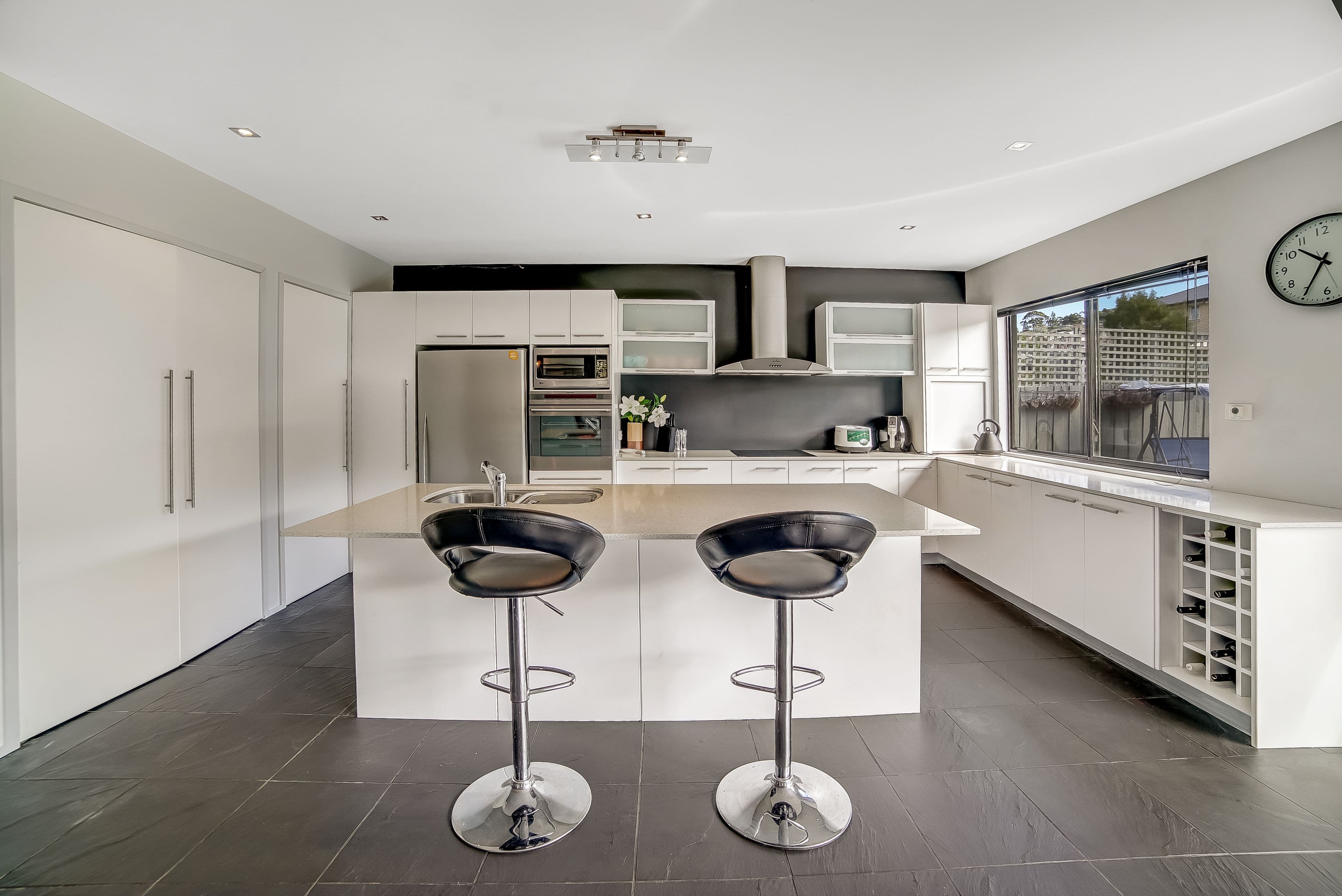 28 Dossiter Street, Bellerive TAS 7018, Bellerive - Thumbnail 4