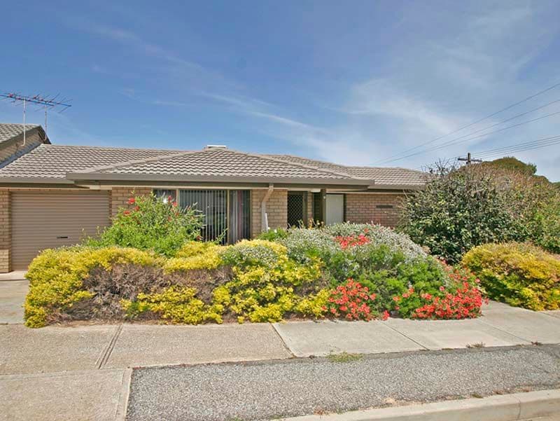 4 Gulfview Road, CHRISTIES BEACH SA 5165, Christies Beach - Image 1