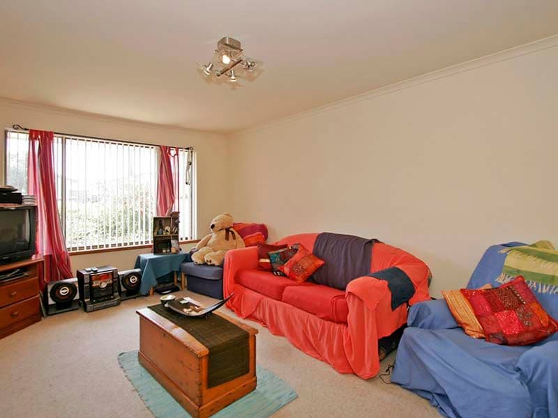 4 Gulfview Road, CHRISTIES BEACH SA 5165, Christies Beach - Thumbnail 2