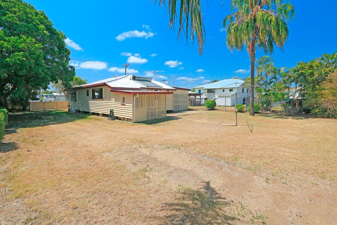 1 Snelling Street, Park Avenue QLD 4701, Park Avenue - Thumbnail 2