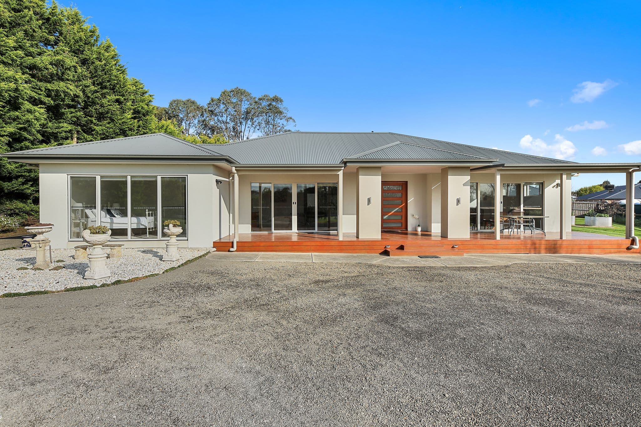 2B Massimo Court, Drouin VIC 3818, Drouin - Image 1