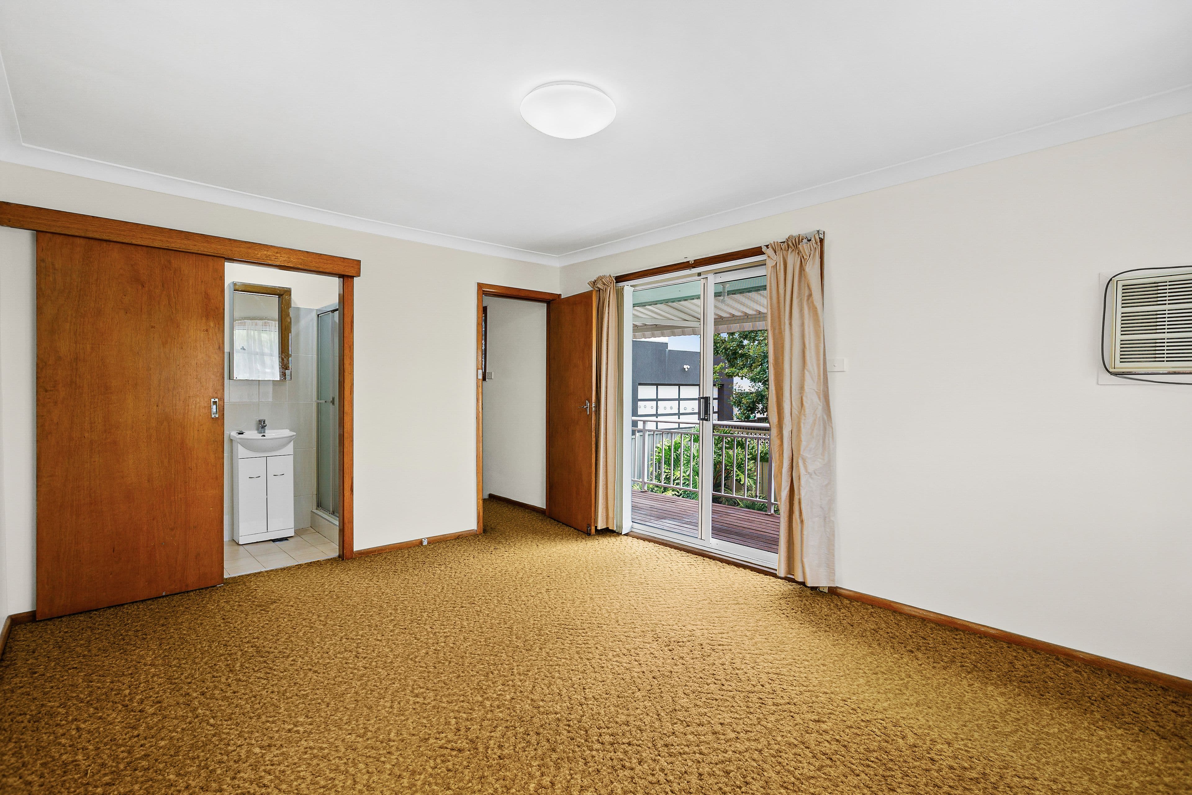 11 Elwin Street, Peakhurst NSW 2210, Peakhurst - Thumbnail 4