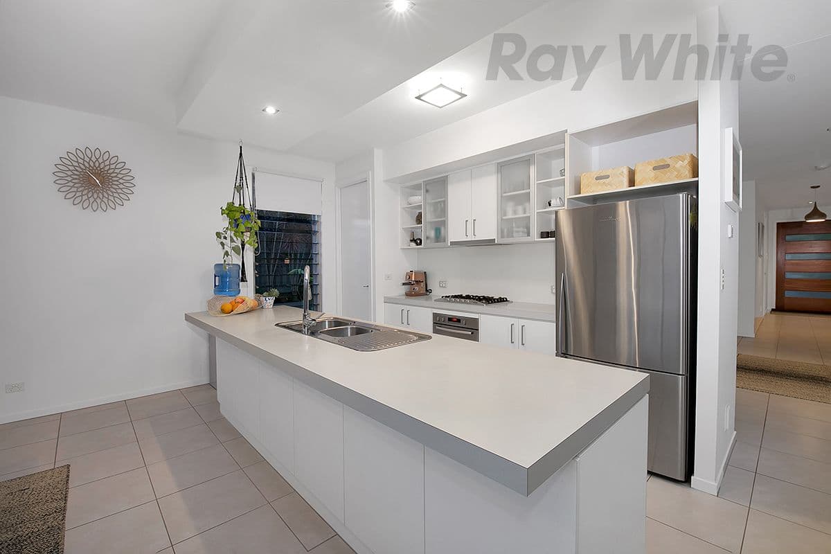 6 Bala Place, Calamvale QLD 4116, Calamvale - Thumbnail 2