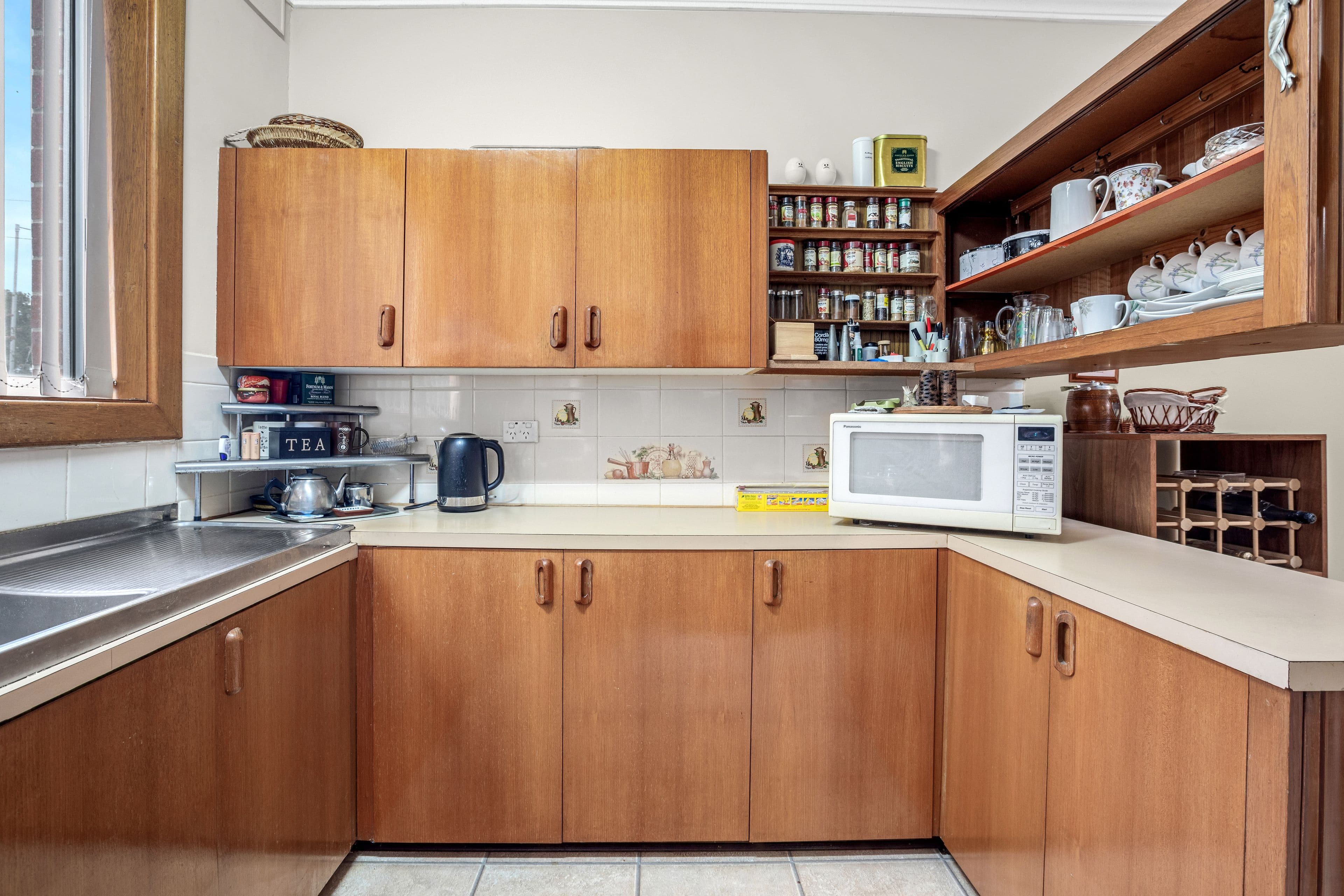 17 Marleycombe Road, Elizabeth Vale SA 5112, Elizabeth Vale - Thumbnail 2