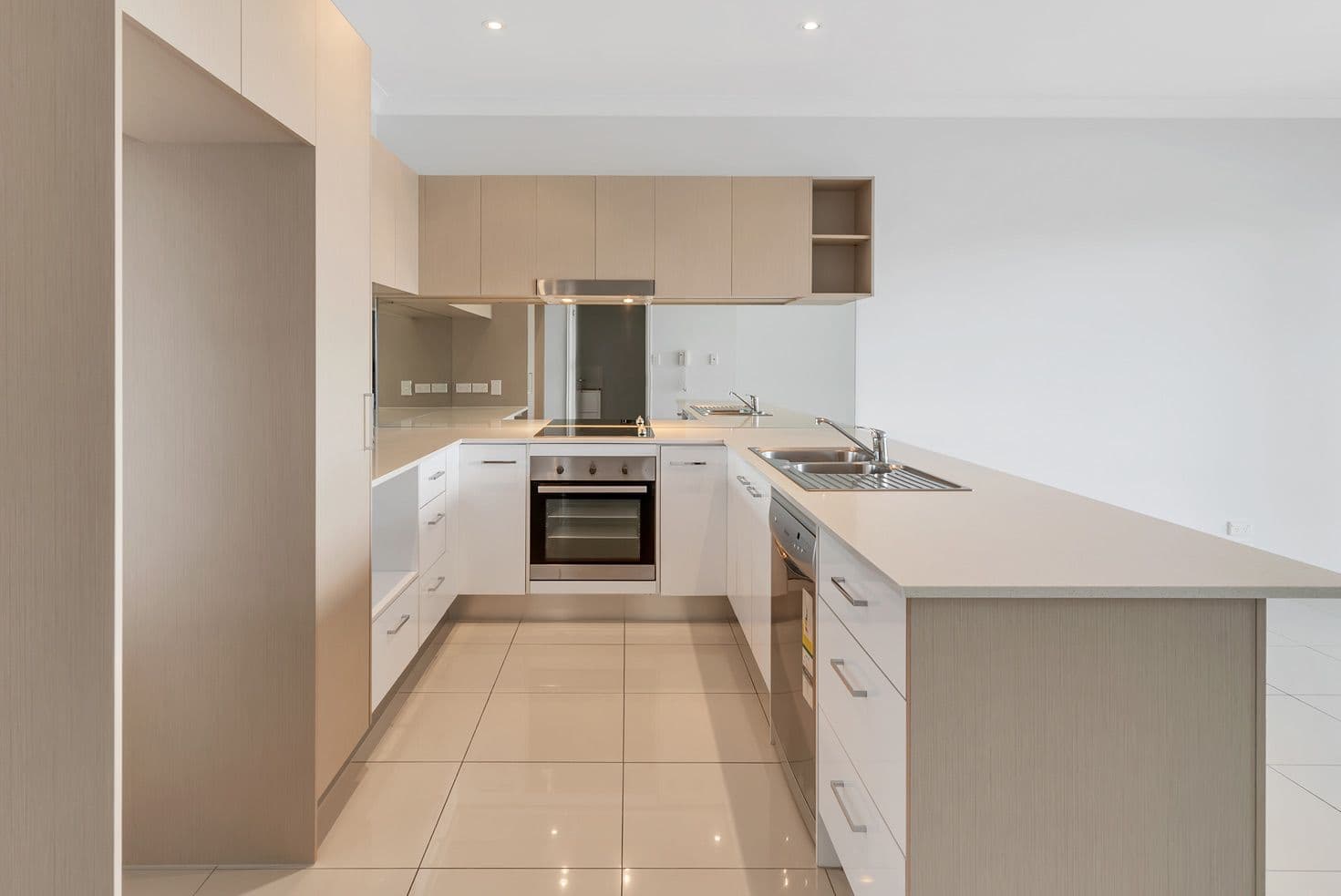 430 Pine Ridge Road, Coombabah QLD 4216, Coombabah - Thumbnail 4