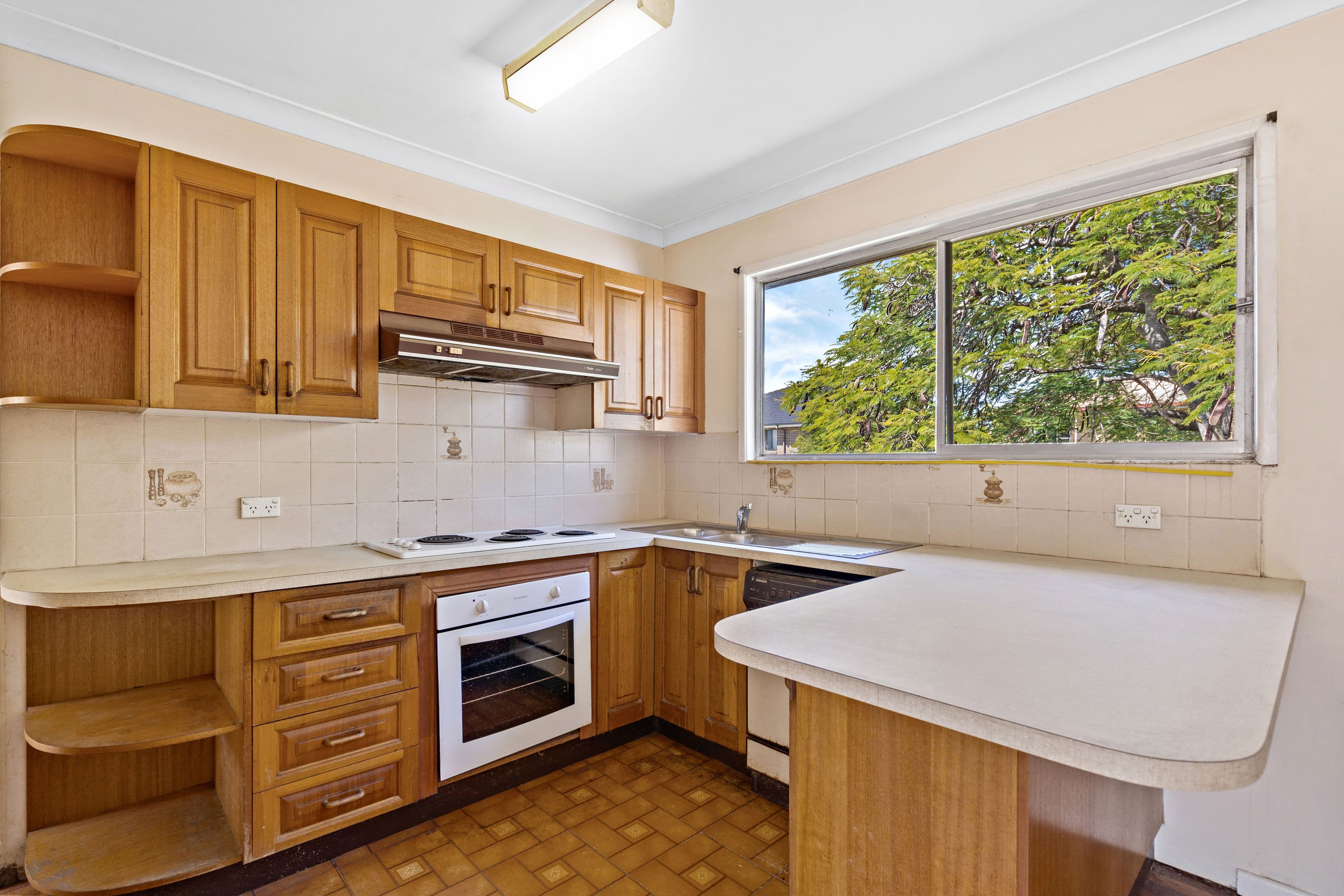 6 Jonathan Street, Macgregor QLD 4109, Macgregor - Thumbnail 4