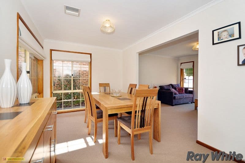 12 Bonnin Place, BONYTHON ACT 2905, Bonython - Thumbnail 5