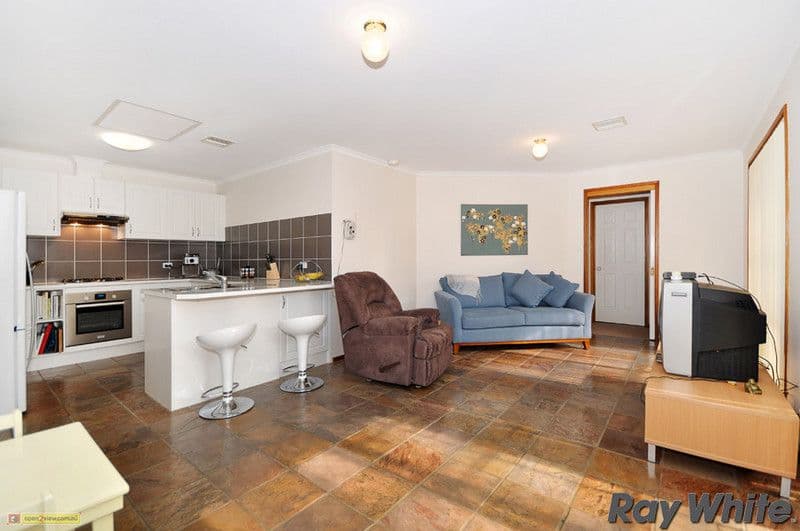 12 Bonnin Place, BONYTHON ACT 2905, Bonython - Thumbnail 8