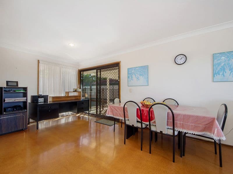 14 Chartwell Drive, Benowa QLD 4217, Benowa - Thumbnail 4