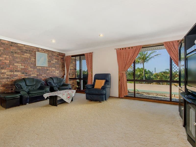 14 Chartwell Drive, Benowa QLD 4217, Benowa - Thumbnail 6