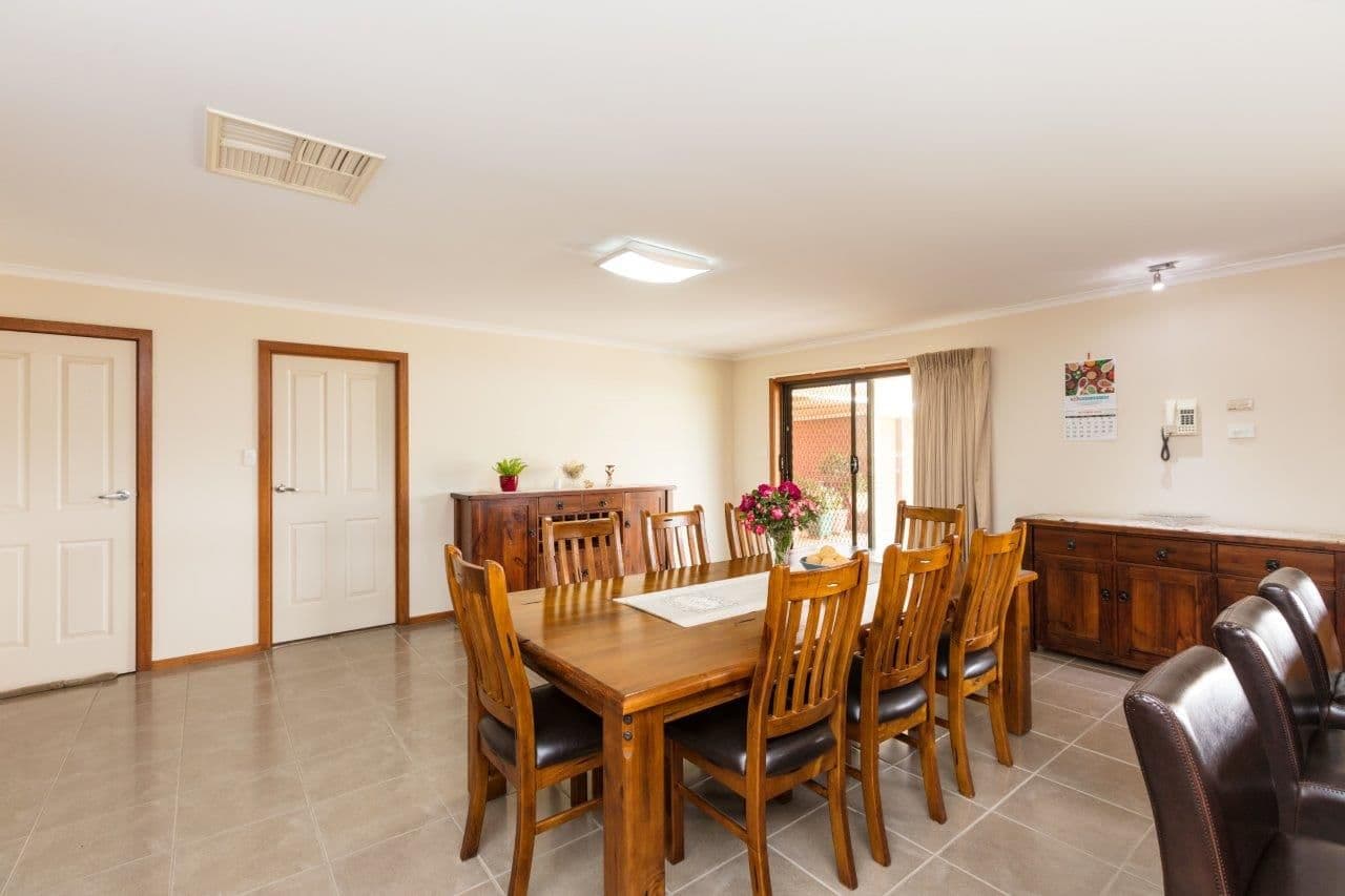 1051 Cowra Avenue, Mildura VIC 3500, Mildura - Thumbnail 8