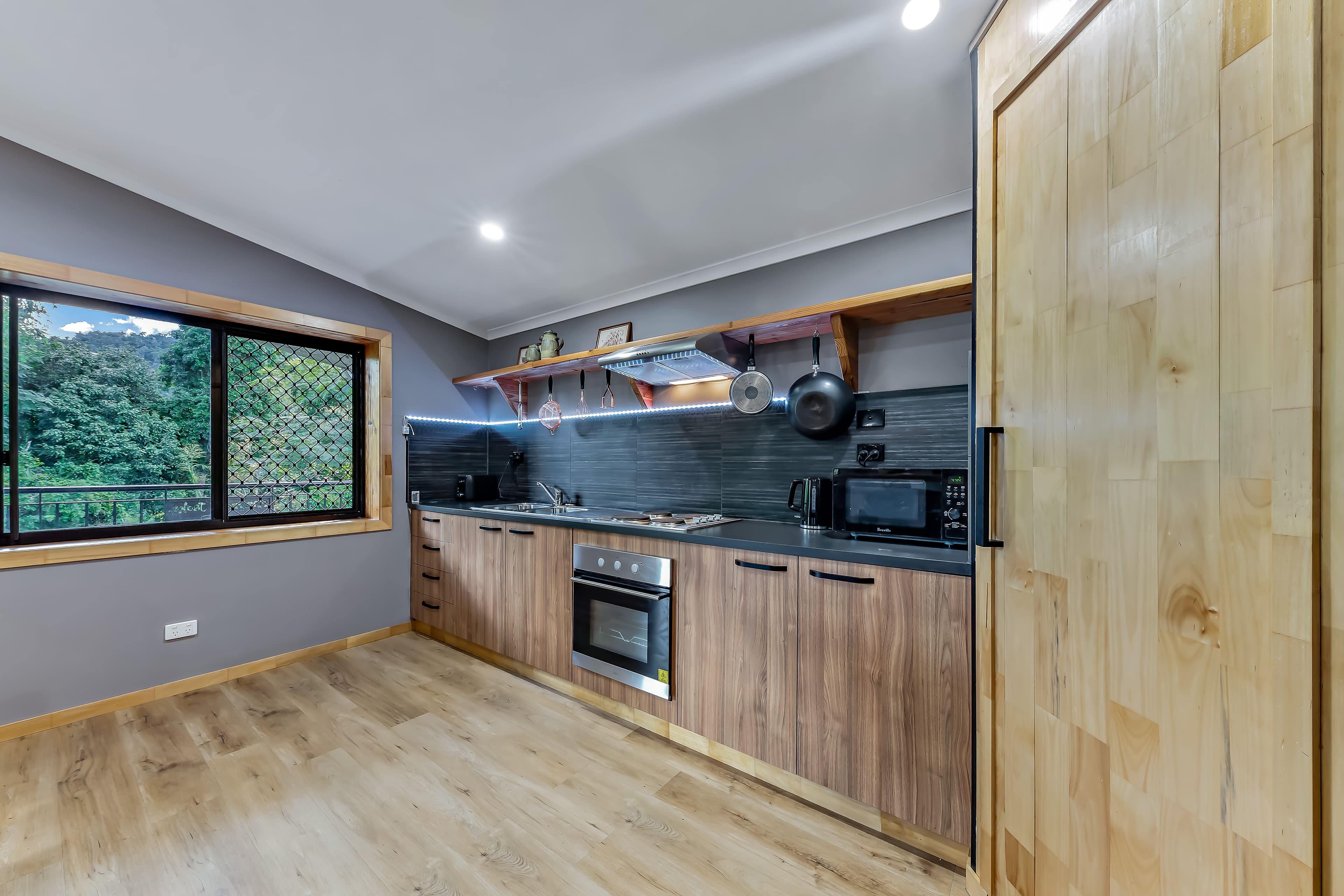8 Acacia Grove, Woodwark QLD 4802, Woodwark - Thumbnail 8