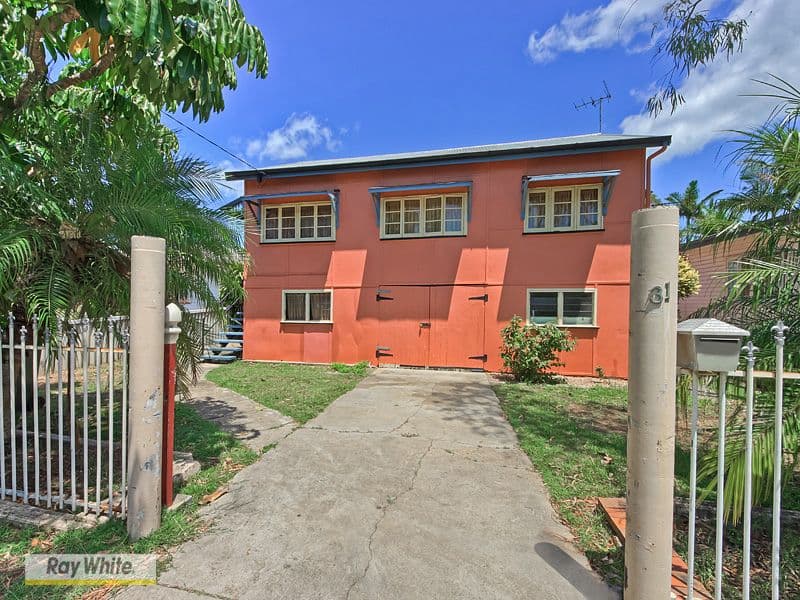 31 Maine Road, CLONTARF QLD 4019, Clontarf - Image 1