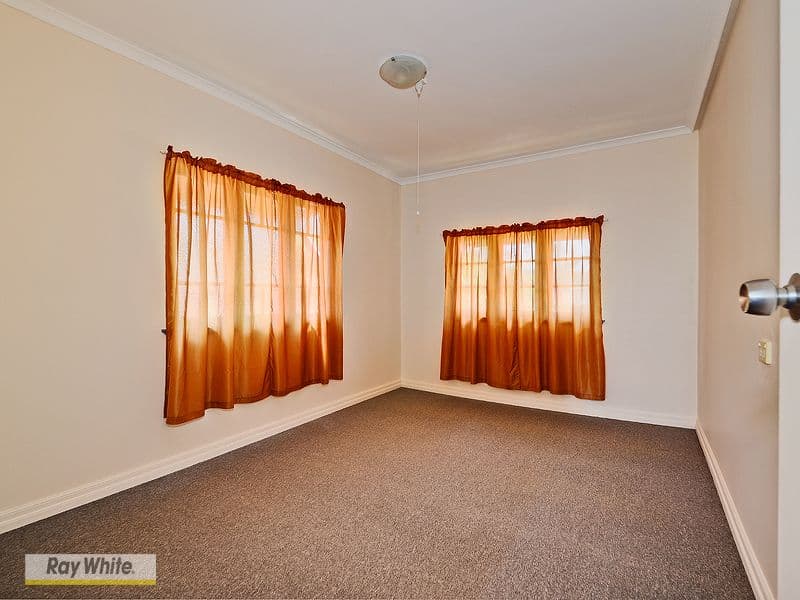 31 Maine Road, CLONTARF QLD 4019, Clontarf - Thumbnail 8