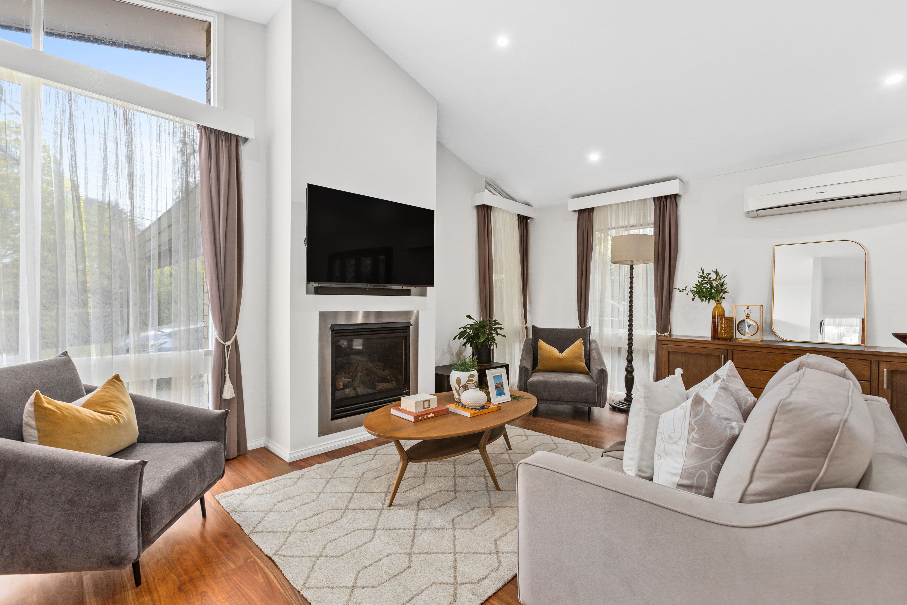 93 Beatrice Street, Cheltenham VIC 3192, Cheltenham - Thumbnail 2