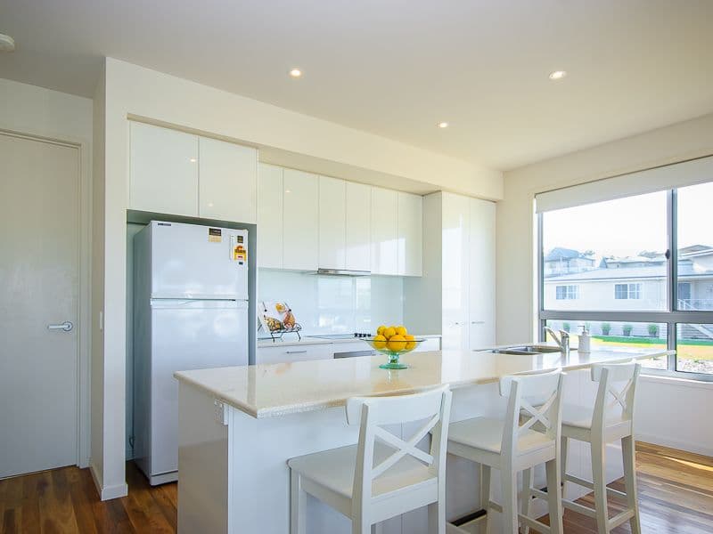 18 Halcyon Avenue, SAN REMO VIC 3925, San Remo - Thumbnail 2