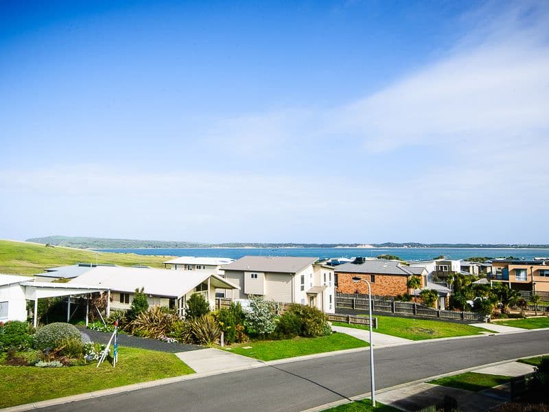 18 Halcyon Avenue, SAN REMO VIC 3925, San Remo - Thumbnail 3